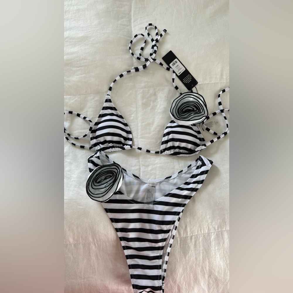 Amiri stripe rosette flower 2piece bikini- Small